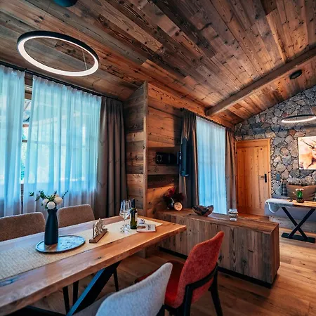 Апартаменты Alpe Goldener Hirsch *